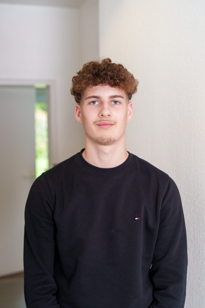 Silas_Mueller